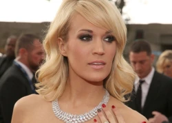 Carrie Underwood đeo trang sức 650 tỷ lên thảm đỏ