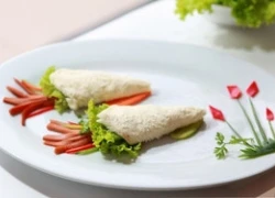 [Chế biến] - Bánh sandwich cuộn xúc xích