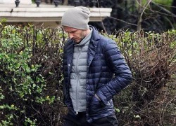 David Beckham "đạo" phong cách thời trang của HLV Wenger