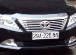 Đội phó CSGT huyện đi Camry biển giả