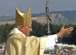 Giáo hoàng ra đi và cơn khủng hoảng ở Vatican