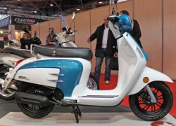 Mash Storia - scooter mới giống Lambretta