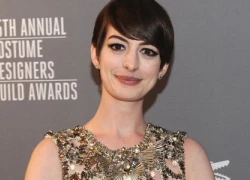 Mỹ nhân Anne Hathaway lộ gương mặt đầy nếp nhăn