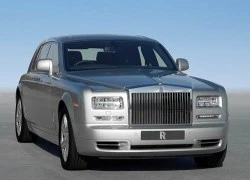 Rolls-Royce Phantom 2013 có thể cháy khi bơm xăng