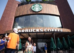 Bên trong cửa hàng Starbucks đầu tiên ở Việt Nam