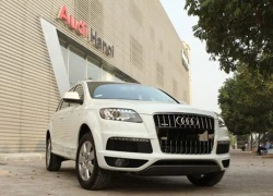 Cận cảnh Audi Q7 2013 đầu tiên tại Việt Nam