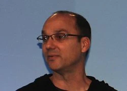 &#8220;Cha đẻ&#8221; Android Andy Rubin từ nhiệm