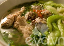 [Chế biến] &#8211; Bún sườn dọc mùng