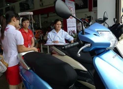 Chuyện lạ về giảm giá xe tay ga Honda