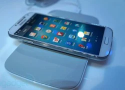 Galaxy S4 cùng những phụ kiện được giới thiệu