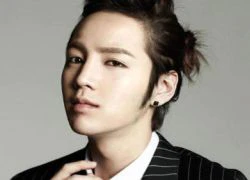 Jang Geun Suk bất ngờ gặp tai nạn xe hơi