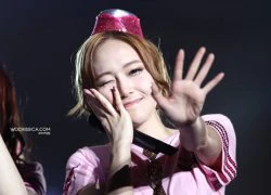 Jessica (SNSD) ngượng ngùng khi chụp ảnh