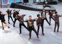 Justa Tee và St319 nhảy flashmob khi 'Forever Alone'