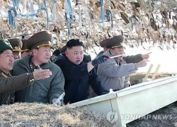 Kim Jong-un chỉ huy tập trận tấn công đảo Hàn Quốc