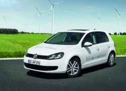 Lộ diện mẫu Golf-e chạy điện mới của Volkswagen