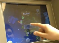 Máy ATM chơi được trò Angry Birds