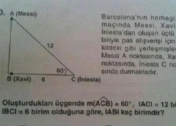 Messi, Xavi, Iniesta minh họa cho đề thi toán