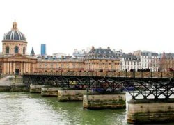 Một ngày đi bụi ở Paris