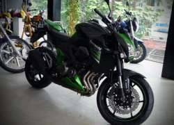 Môtô khủng Kawasaki Z800 2013 xuất hiện tại Việt Nam