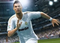 PES 2014 được phát triển cho PS4, sử dụng engine hoàn toàn mới