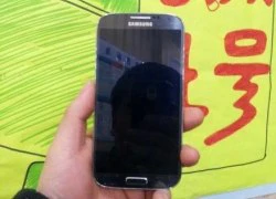 Samsung tung hình ảnh ẩn ý về Galaxy S IV