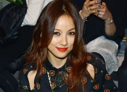 Sau lệnh cấm hở, &#039;nữ hoàng gợi cảm&#039; Lee Hyori chỉ khoe eo