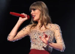 Taylor Swift vứt bỏ hàng trăm thư tay của fans ra bãi rác