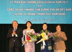 Tổ chức trao tặng Giải thưởng Kovalevskaia 2012