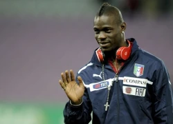 Bí mật "chuyện tình sét đánh" của Balotelli - Fanny