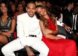 Bố của Chris Brown muốn con chia tay bạn gái