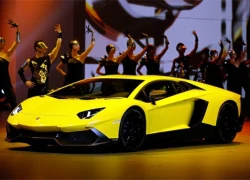 Cận cảnh siêu phẩm Lamborghini Aventador LP720-4