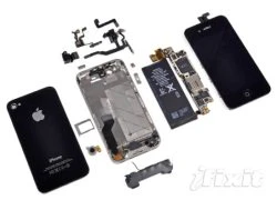 Dân buôn Trung Quốc tráo linh kiện iPhone 4S