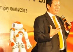 FPT ra mắt robot mới Smartoshin