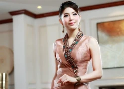 Hot girl Lào khoe vẻ đẹp không tì vết