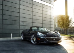 Khi "ngựa chiến" Ferrari California thay "vó"