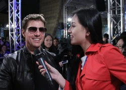 Mai Phương Thúy "liếc mắt đưa tình" với Tom Cruise