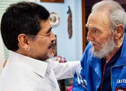 Maradona thăm hỏi sức khoẻ lãnh tụ Fidel Castro