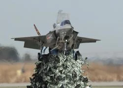 Mỹ tung "thuyết khách F-35" đi trấn an đồng minh