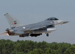 Rumania mua 1 lô 12 chiếc F-16 sắp "hết đát"