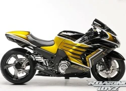 Siêu môtô Kawasaki ZX-14R mạ vàng 24K