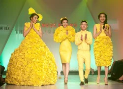 Yến Trang lóng ngóng diễn catwalk