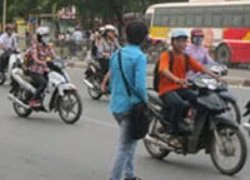 2 ngày, phạt 36 người đi bộ sai luật