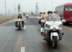 Dàn Honda Goldwing 1800 đón Nick Vujicic ở Hà Nội