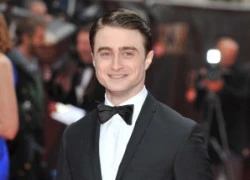 Daniel Radcliffe sang Nhật điều tra tội phạm