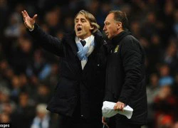 Fan Man City đặt báo làm quà tri ân Mancini