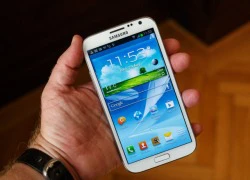 Galaxy Note III vẫn dùng vỏ nhựa và không có màn hình dẻo