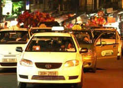 Hoạt động xe taxi: Càng quản càng... rối