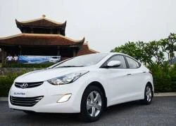 Hyundai Elantra về Việt Nam giá từ 699 triệu đồng