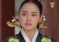 Jang Ok Jung (Kim Tae Hee) bị vua lạnh nhạt