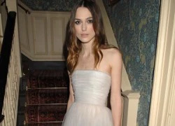 Keira Knightley mặc váy cũ trong ngày cưới